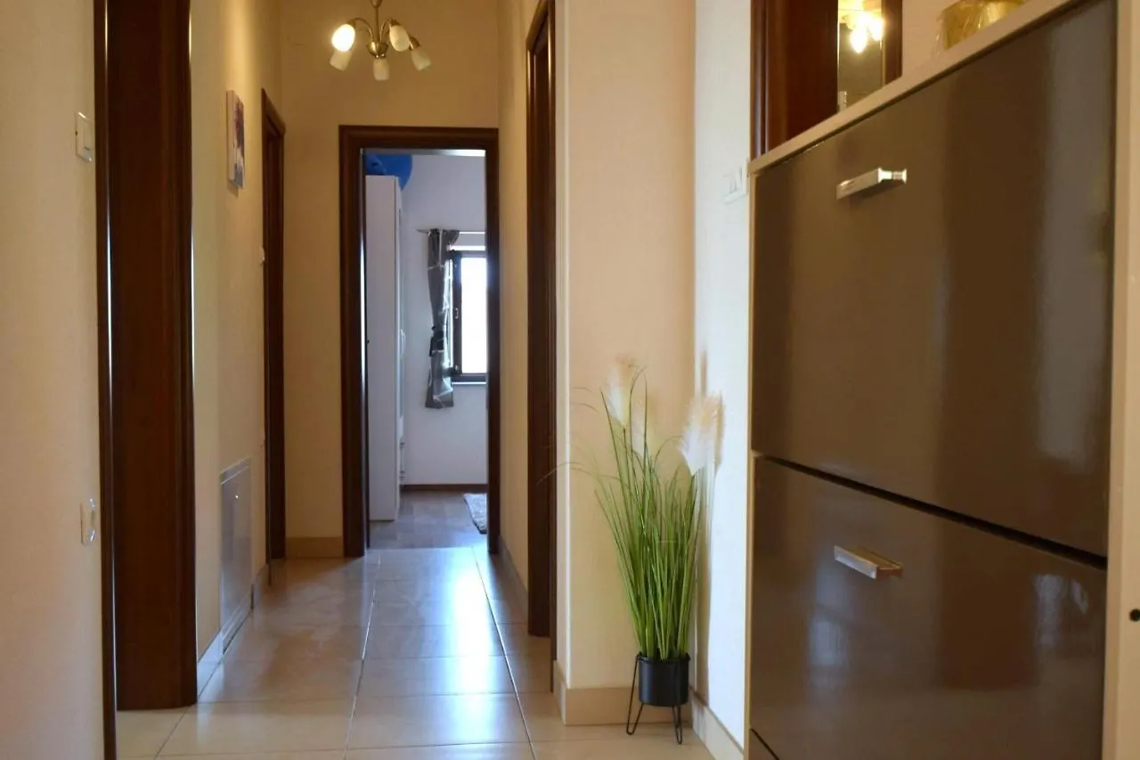 Apartments Zrinka Omisalj